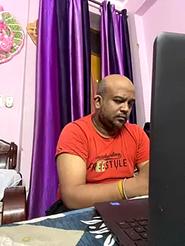 Dick 6inches online show from October 6, 2025, 1:25 am