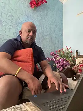 Dick 6inches online show from March 6, 2026, 6:32 am