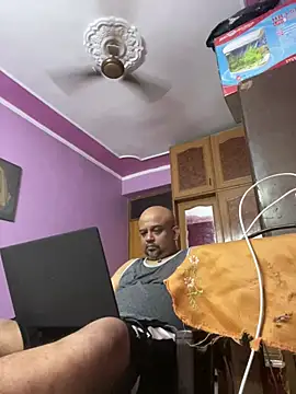 Snapshot of Dick_6inches chatting on July 8, 2026, 1:59 pm Dick 6inches online show from July 8, 2026, 1:59 pm