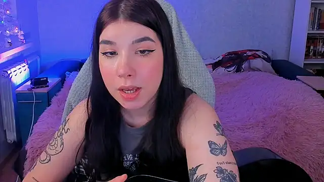 kellyharris online show from December 16, 2024, 4:16 pm