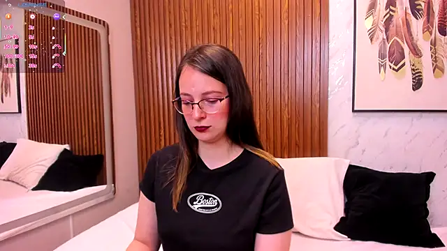 AmbeerWood  online show from January 8, 2026, 2:08 pm