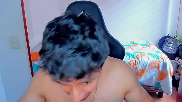 Tommy Bred online show from February 9, 2026, 6:01 pm