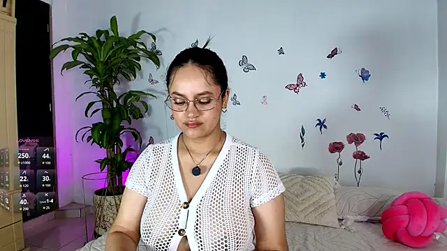 VICTORIABLACK xh online show from June 2, 2026, 10:06 am