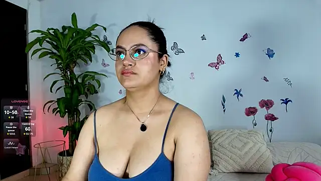 VICTORIABLACK xh online show from June 7, 2026, 9:57 am