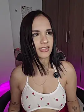 Snapshot of heyshaa chatting on June 12, 2026, 8:30 pm heyshaa online show from June 12, 2026, 8:30 pm