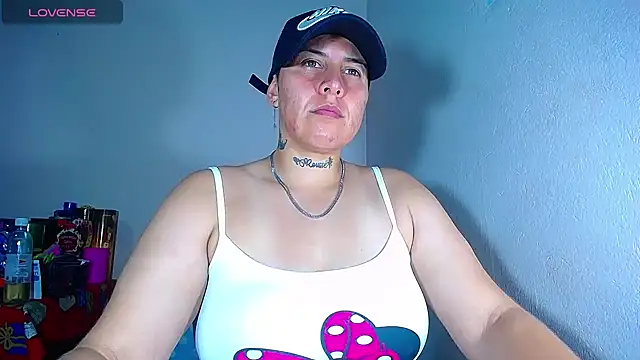 Yessi rousse online show from December 27, 2024, 12:50 am