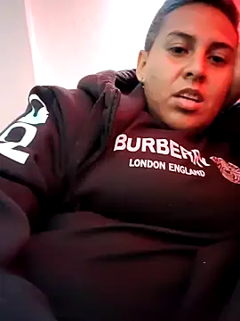 Yessi rousse online show from March 5, 2025, 7:27 pm