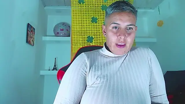 Yessi rousse online show from March 18, 2025, 12:36 pm