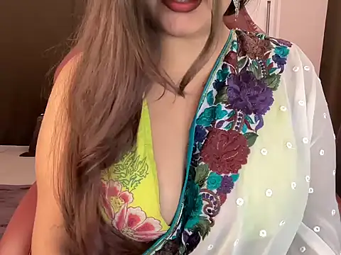 shanayaaa 1 online show from February 2, 2026, 7:23 pm