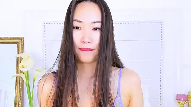 NaomiYuu online show from March 2, 2025, 2:19 am