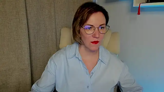 Snapshot of feliziaDesire chatting on May 9, 2026, 6:29 am feliziaDesire online show from May 9, 2026, 6:29 am