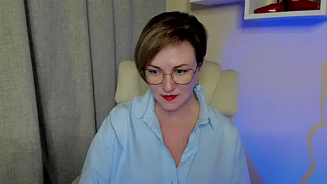 Snapshot of feliziaDesire chatting on June 15, 2026, 12:51 pm feliziaDesire online show from June 15, 2026, 12:51 pm