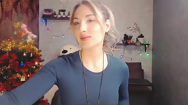 Snapshot of MillaXQueen chatting on January 6, 2025, 5:52 am MillaXQueen online show from January 6, 2025, 5:52 am