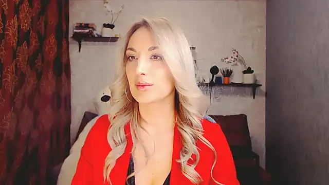 Snapshot of MillaXQueen chatting on January 30, 2025, 2:58 pm MillaXQueen online show from January 30, 2025, 2:58 pm