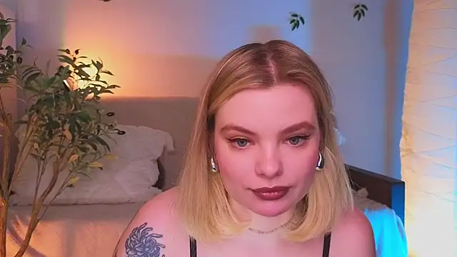 Snapshot of Hottie_Jane chatting on May 1, 2026, 11:26 am Hottie Jane online show from May 1, 2026, 11:26 am