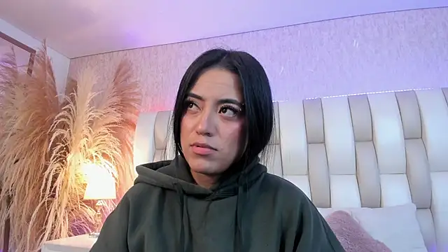 Snapshot of Rebeca_jones chatting on June 6, 2026, 1:16 pm Rebeca jones online show from June 6, 2026, 1:16 pm
