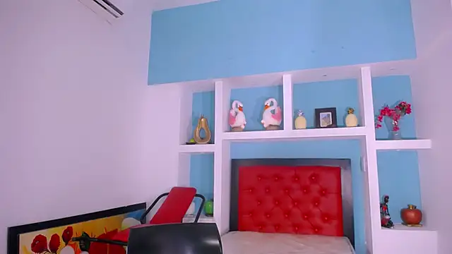 BeautyEyesxo online show from February 11, 2025, 2:57 pm