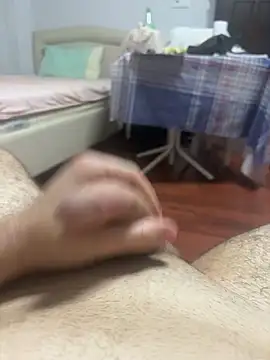 Snapshot of strange6696 chatting on November 20, 2025, 5:56 pm strange6696 online show from November 20, 2025, 5:56 pm