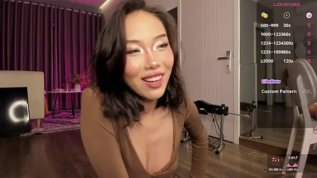 asuno  online show from September 16, 2025, 2:18 pm