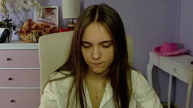 Snapshot of dirtyxEmily chatting on March 21, 2025, 7:33 am dirtyxEmily online show from March 21, 2025, 7:33 am