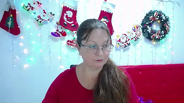 VanessaHotts online show from December 28, 2024, 12:24 pm