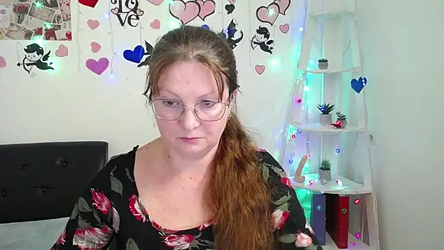 VanessaHotts online show from January 28, 2025, 3:14 pm