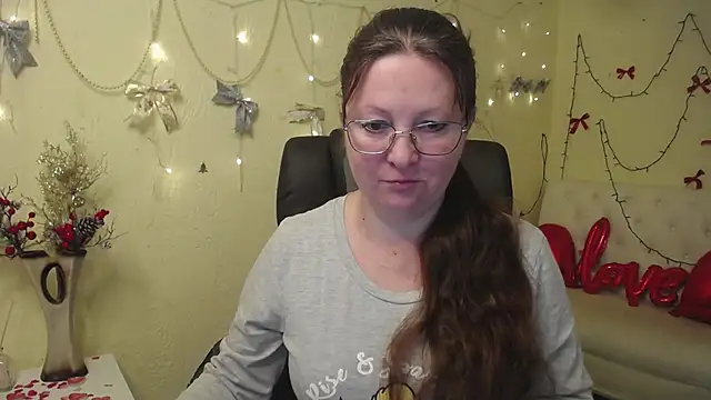 VanessaHotts online show from January 15, 2026, 6:07 am