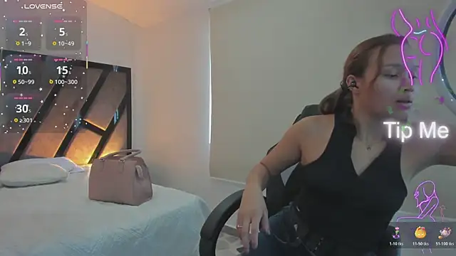 AnnieAndStefan online show from January 16, 2026, 12:53 pm