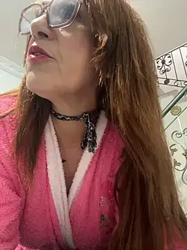 Snapshot of lonely_shewolf chatting on February 26, 2025, 9:37 pm lonely shewolf online show from February 26, 2025, 9:37 pm