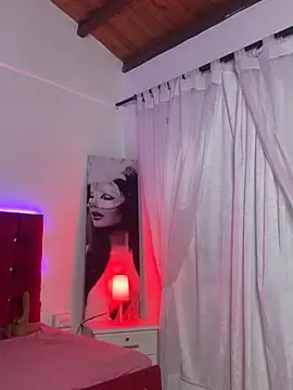 Snapshot of lonely_shewolf chatting on October 15, 2025, 3:34 pm lonely shewolf online show from October 15, 2025, 3:34 pm