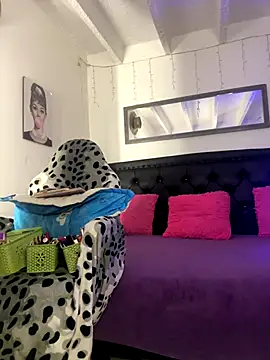 Snapshot of lonely_shewolf chatting on December 4, 2025, 4:16 pm lonely shewolf online show from December 4, 2025, 4:16 pm