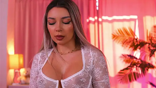 ArtTeasee online show from March 19, 2025, 9:17 am