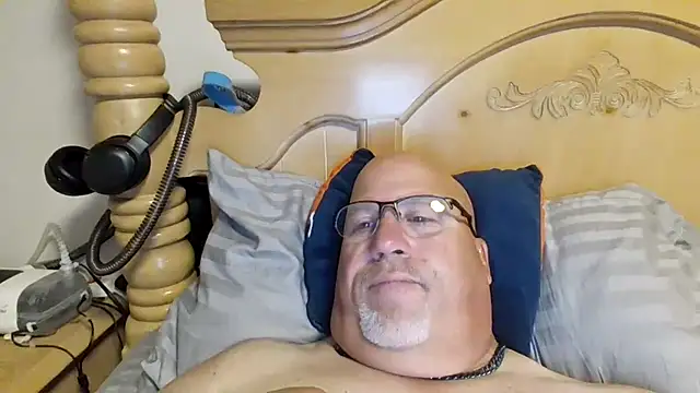 Snapshot of Bigbear0563 chatting on June 25, 2026, 3:38 pm Bigbear0563 online show from June 25, 2026, 3:38 pm