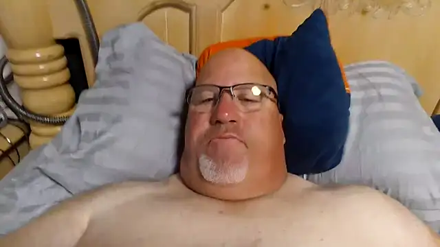 Snapshot of Bigbear0563 chatting on July 13, 2026, 3:37 pm Bigbear0563 online show from July 13, 2026, 3:37 pm