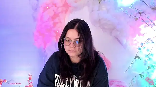 Mey moon online show from February 1, 2025, 1:12 am