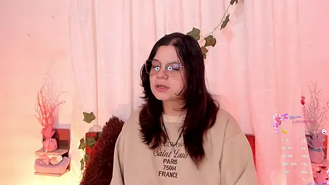 Mey moon online show from March 13, 2025, 3:22 am