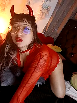 Piafisher1 online show from October 5, 2025, 11:19 am