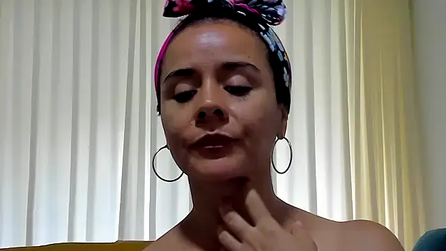 Sami Hotie1 online show from June 14, 2026, 8:55 pm
