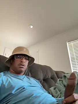 cumwithus1903 online show from March 7, 2025, 5:38 pm