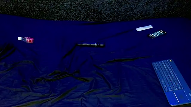 ASTRIDBULM online show from April 29, 2026, 7:31 pm