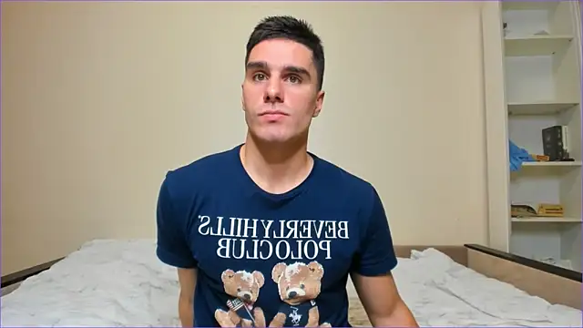 Snapshot of sam_huston chatting on December 22, 2024, 9:20 pm sam huston online show from December 22, 2024, 9:20 pm