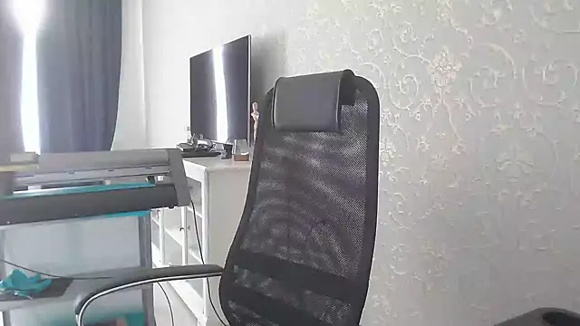 Marselle Laker online show from February 15, 2025, 11:06 am