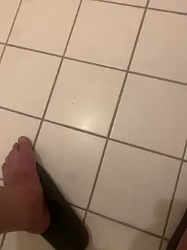 luay187 online show from April 1, 2026, 11:35 pm