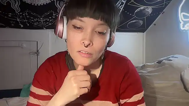 FRRANNKIE online show from January 16, 2025, 9:19 pm