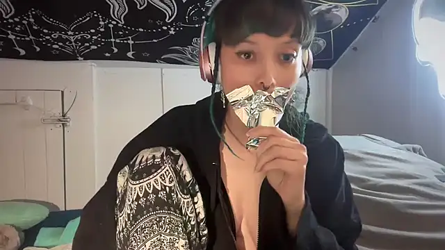 FRRANNKIE online show from January 23, 2025, 6:17 am