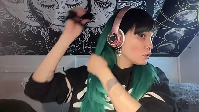 FRRANNKIE online show from January 31, 2025, 9:27 am