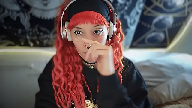 FRRANNKIE online show from September 30, 2025, 7:08 pm