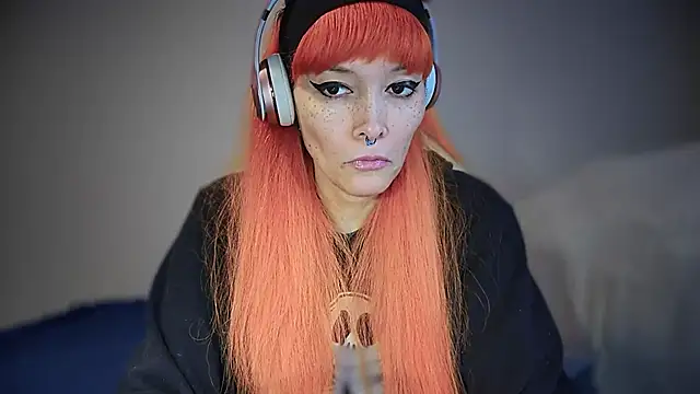 FRRANNKIE online show from October 25, 2025, 4:46 pm