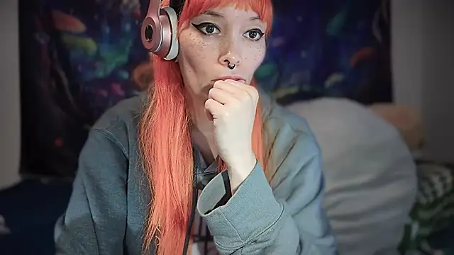 FRRANNKIE online show from November 9, 2025, 7:56 pm