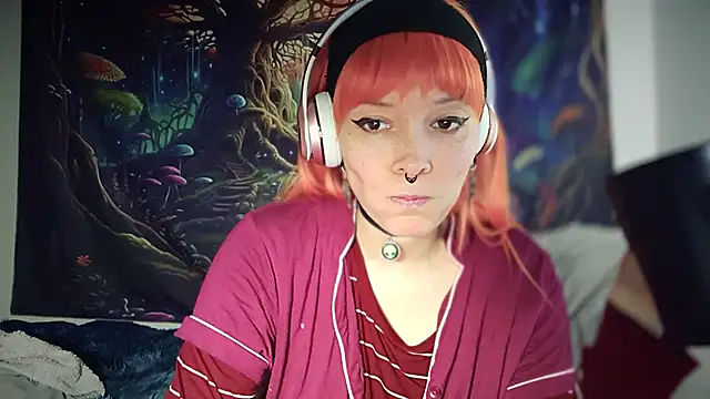 FRRANNKIE online show from November 24, 2025, 1:38 am